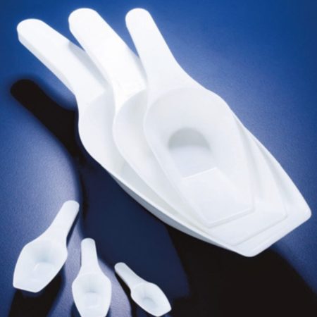 scoop-plastic