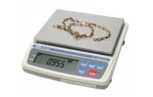 A&D balance weighing gold jewellery