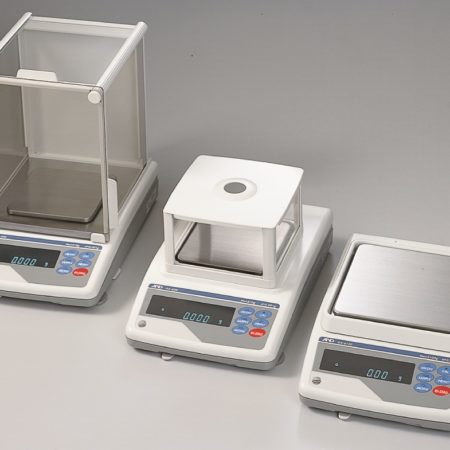 Balances/Lab Scales